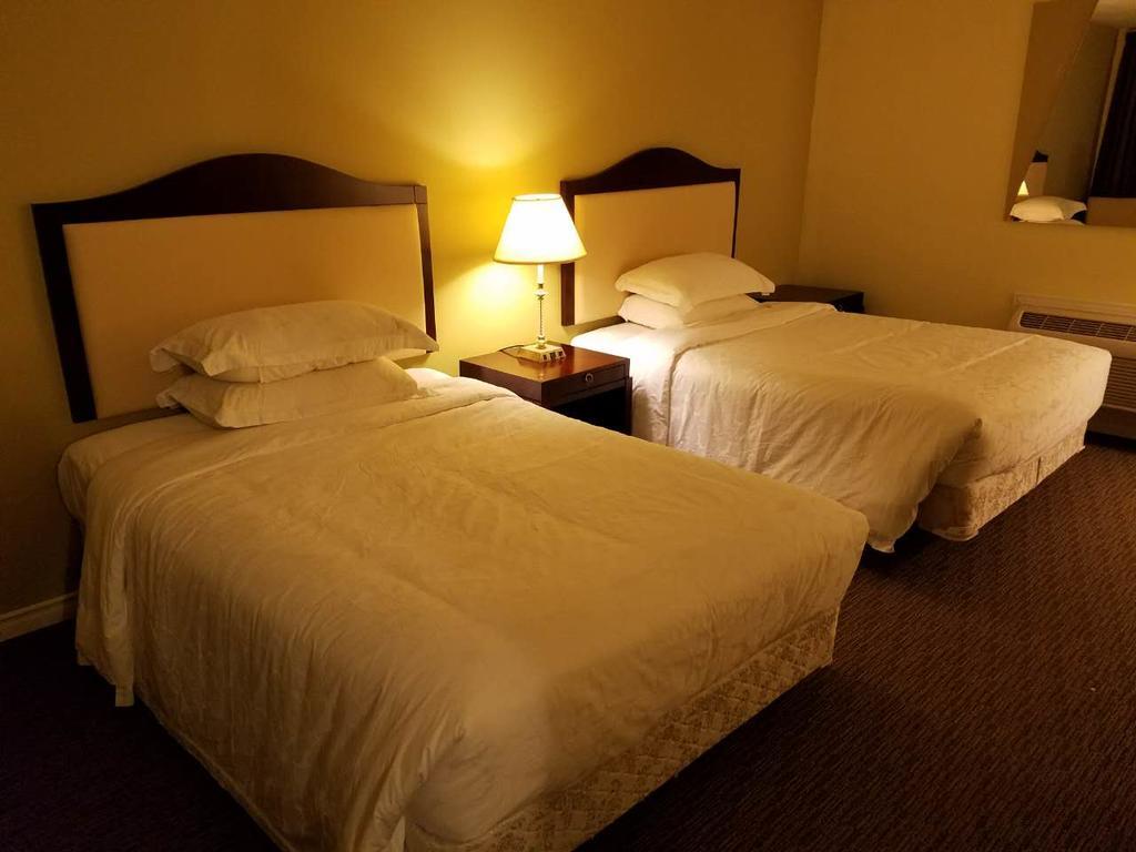 7 West Motel Carleton Place Kamer foto